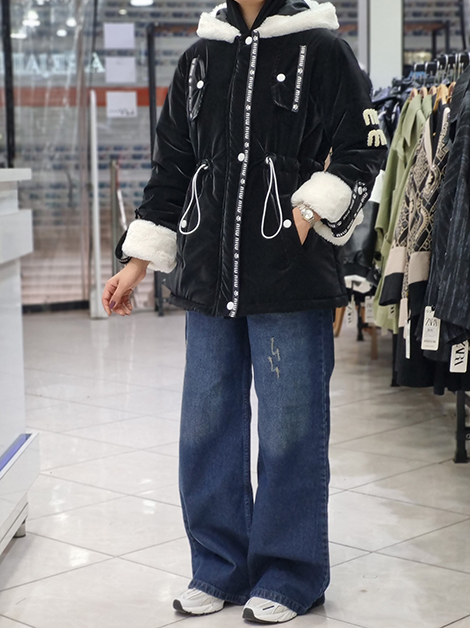 کاپشن میومیو کد1949